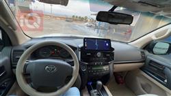 تۆیۆتا لاند کروزەر